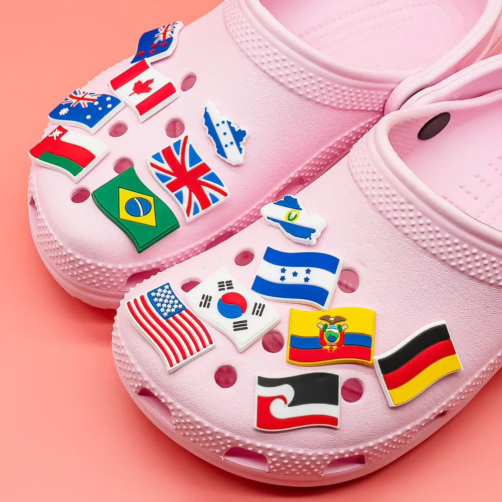 1pcs National Flags Croc Charms Accessories Sneakers Shoe Decorations Pins for Croc Woman Men US UK RUS Croc Jeans Dropshipping