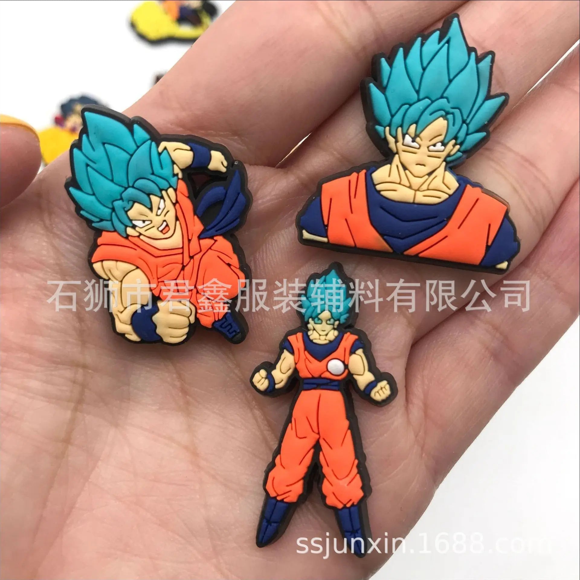 Single Sale 1pcs Dragon Ball Anime Characters Sneakers Accessories Shoe Buckle Croc Jibz PVC Decorations Kids X-mas Party Gifts